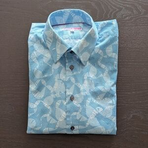 Men's Light Blue Patterned Button-Up Shirt